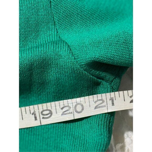 St. John Green jacket sweater with sailboat logo gold front buttons P - Picture 12 of 14